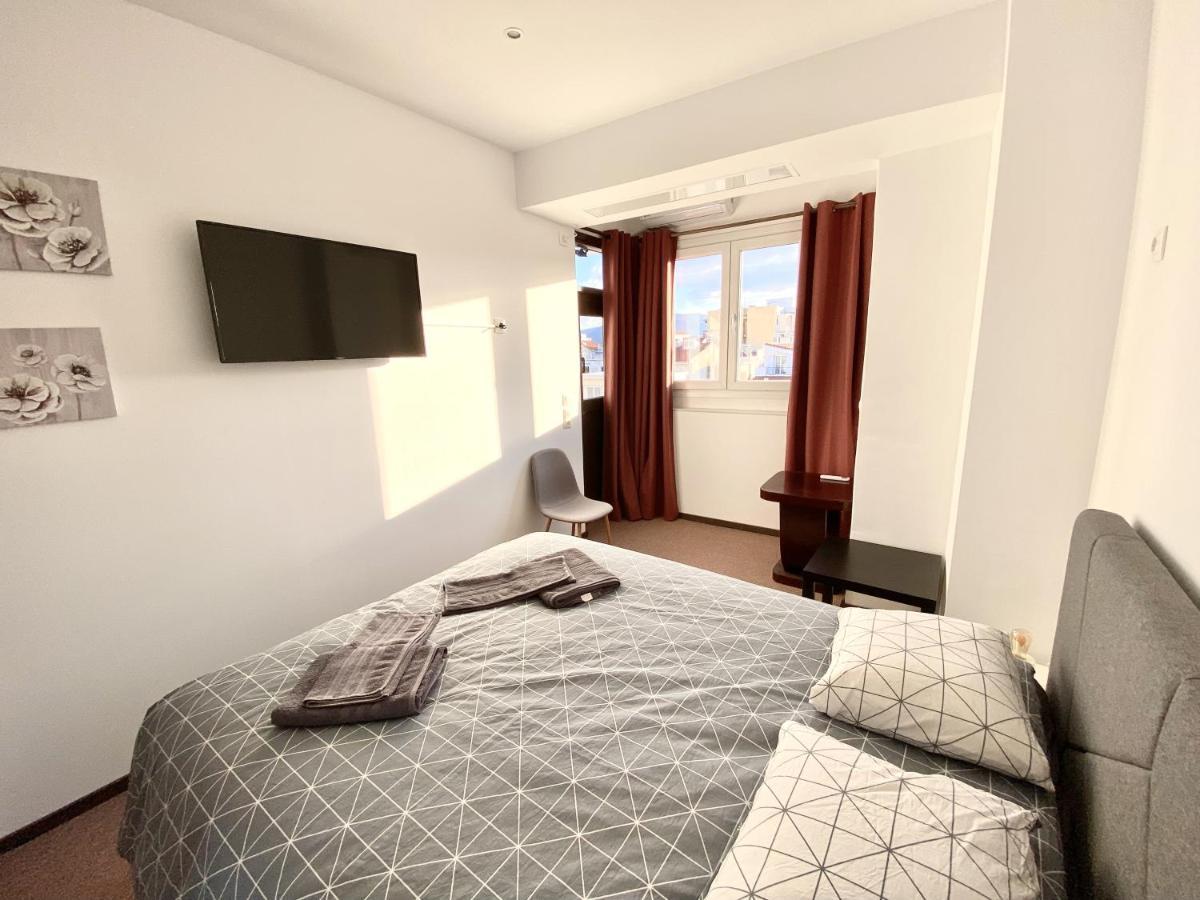 Classic 2 Bedroom Apartment Next To Metro - Marousi Atene Esterno foto