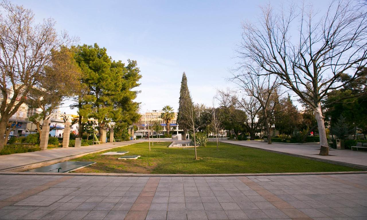Classic 2 Bedroom Apartment Next To Metro - Marousi Atene Esterno foto