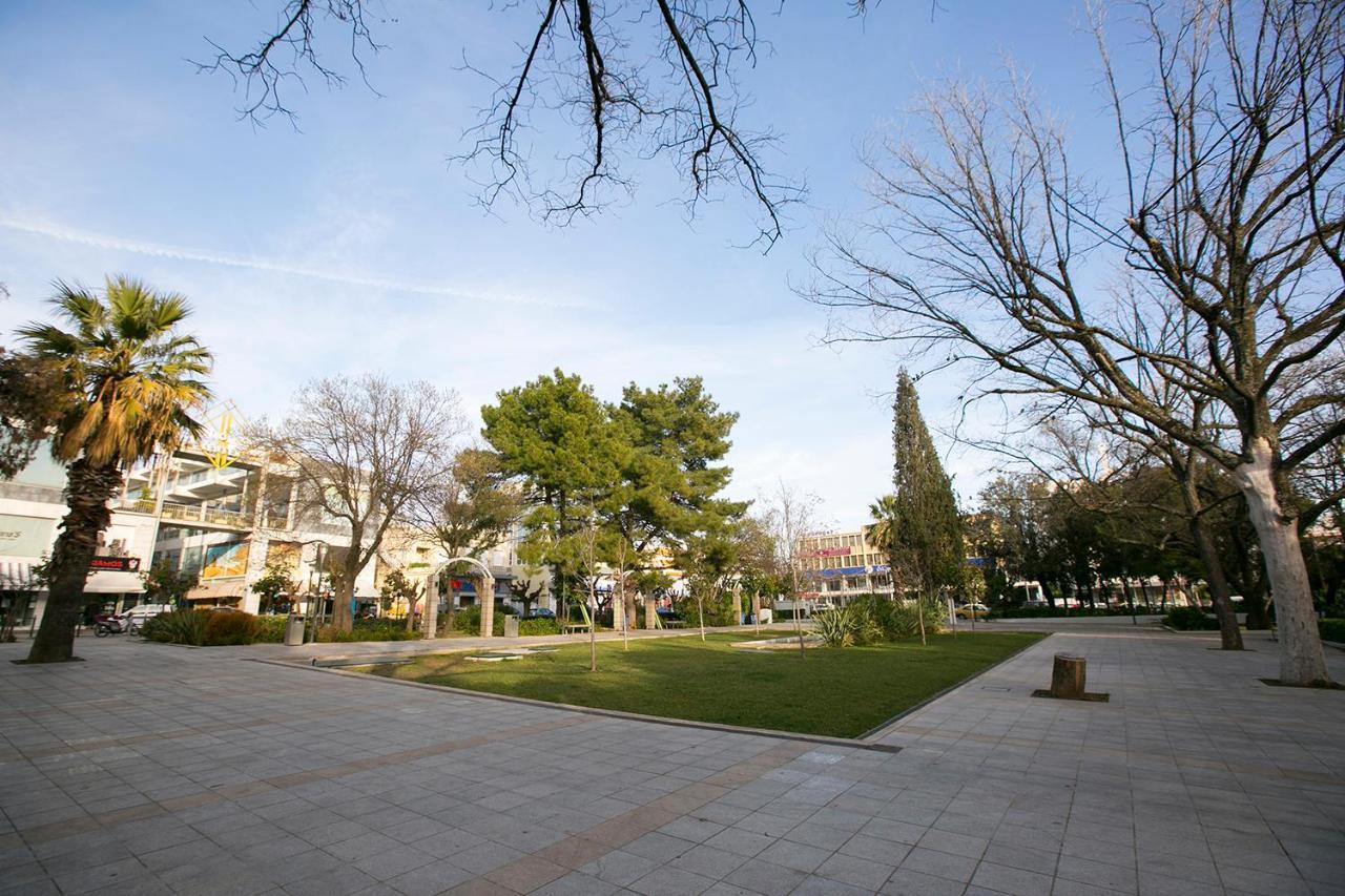 Classic 2 Bedroom Apartment Next To Metro - Marousi Atene Esterno foto