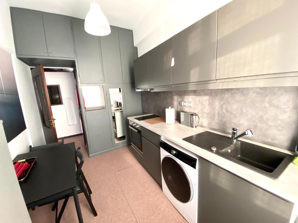 Classic 2 Bedroom Apartment Next To Metro - Marousi Atene Esterno foto